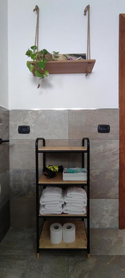 Al Vecchio Carrubo - Lovely 2-Rooms House & Patio Marsala Exterior foto